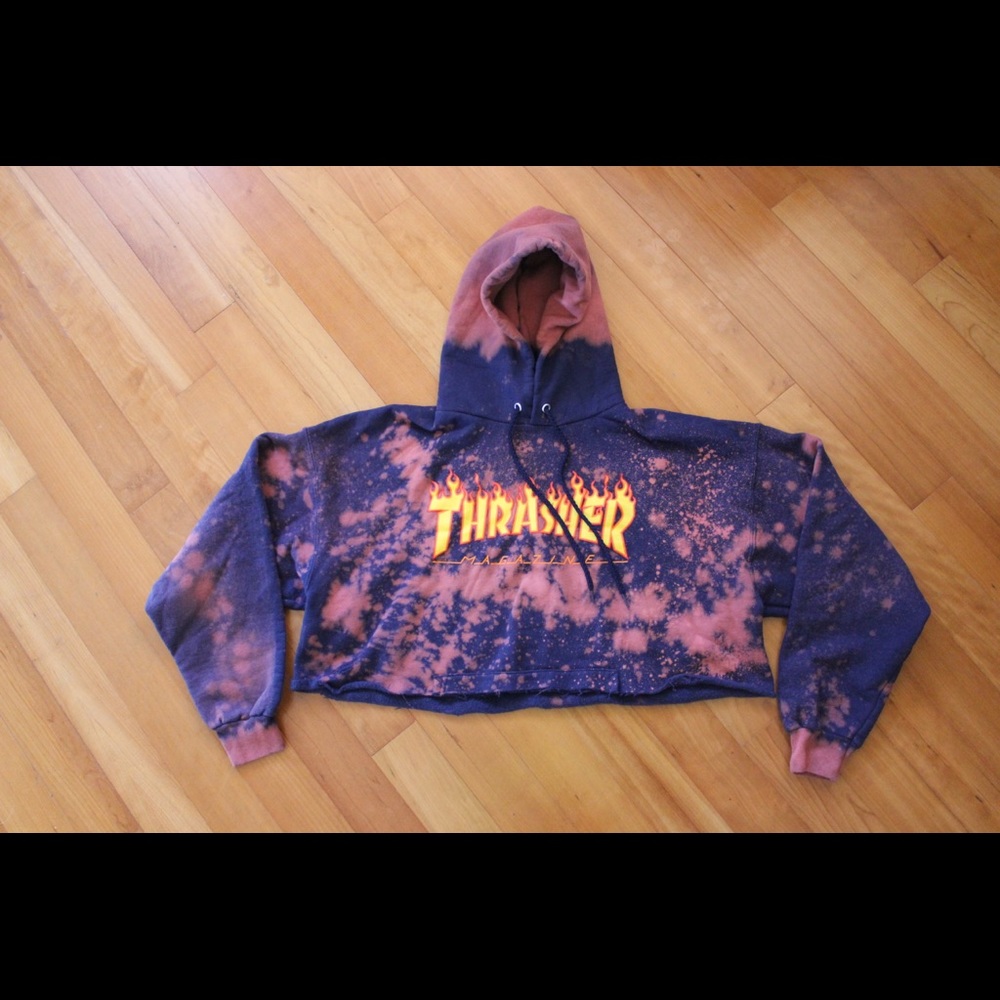 Vintage cropped “thrasher” hoodie